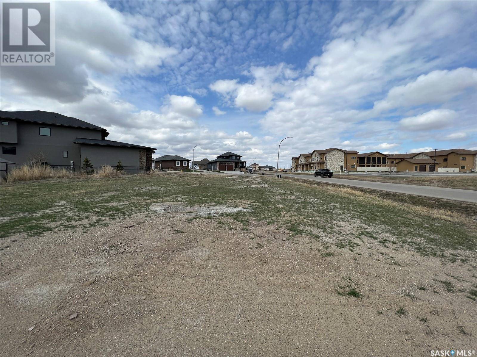 Emerald Park, SK S4L0C4,102 Aspen Village DRIVE