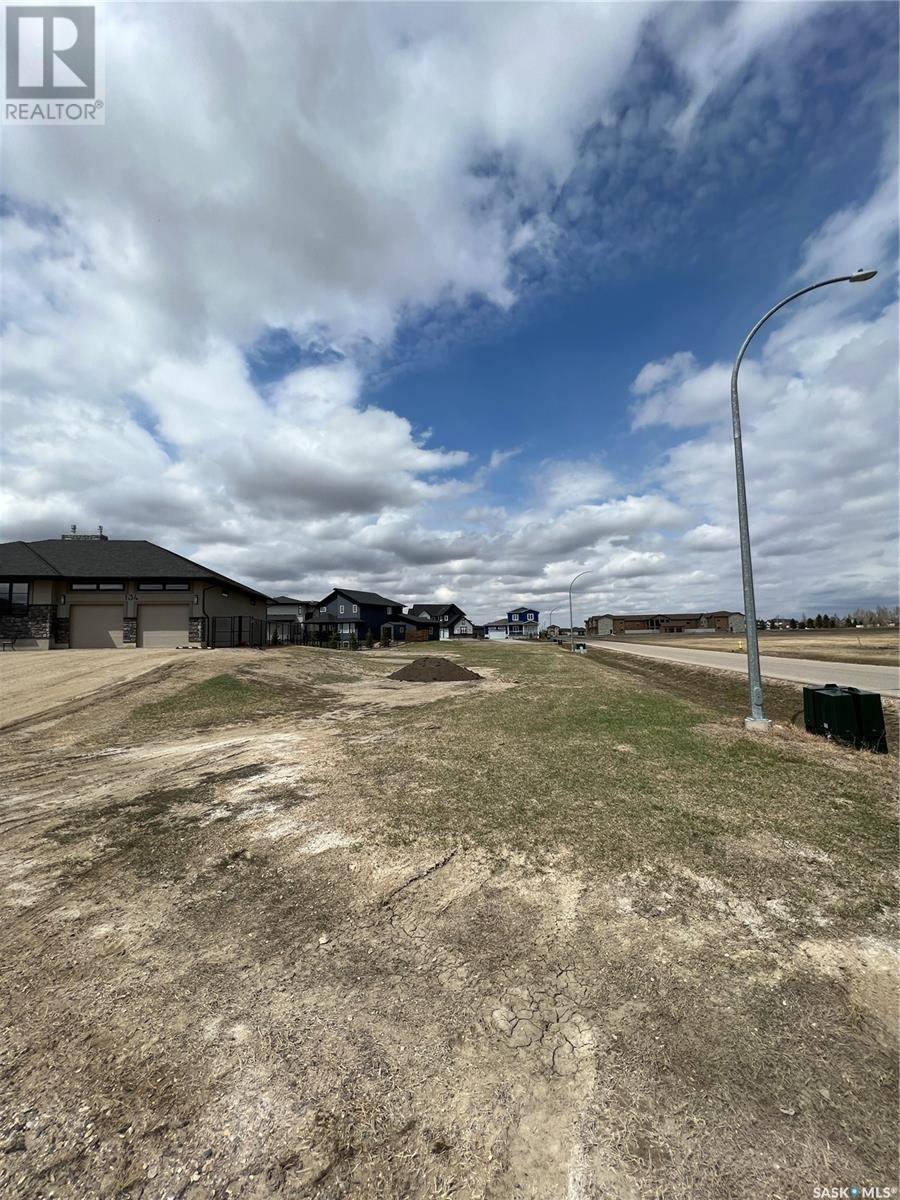 Emerald Park, SK S4L0C4,130 Aspen Village DRIVE