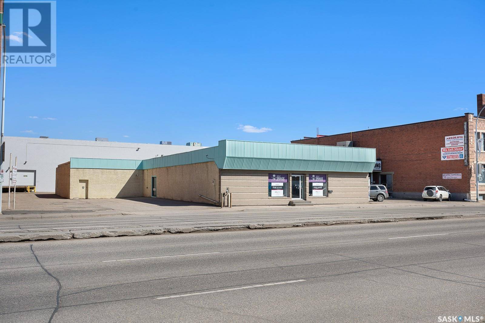 Regina, SK S4R1Y2,1209 BROAD STREET