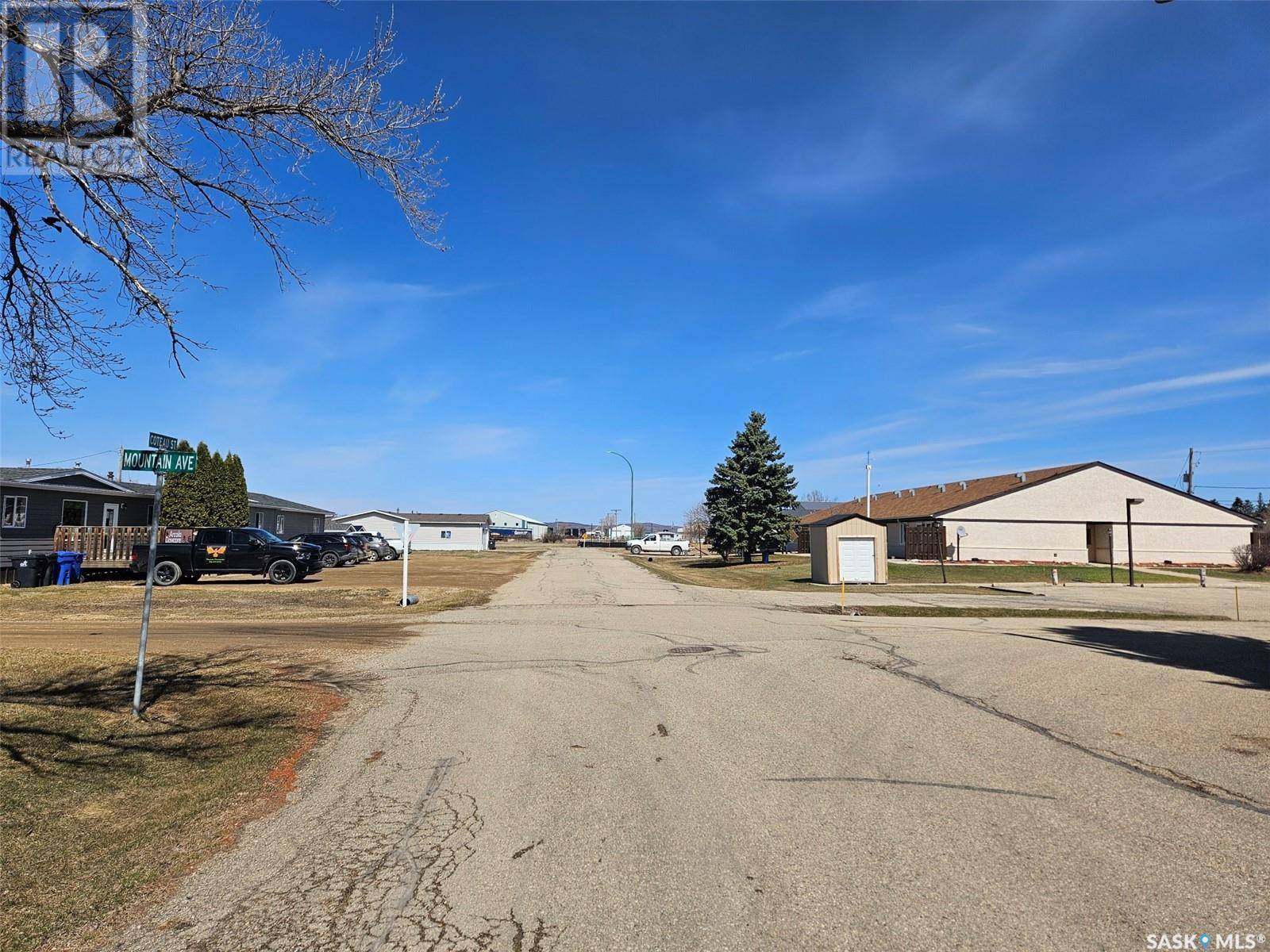 Arcola, SK S0C0G0,217 Coteau STREET