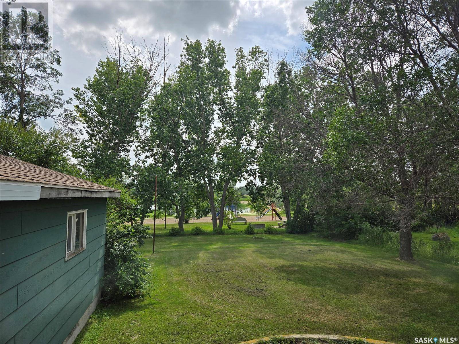 Stoughton, SK S0G4T0,805 Assiniboia AVENUE