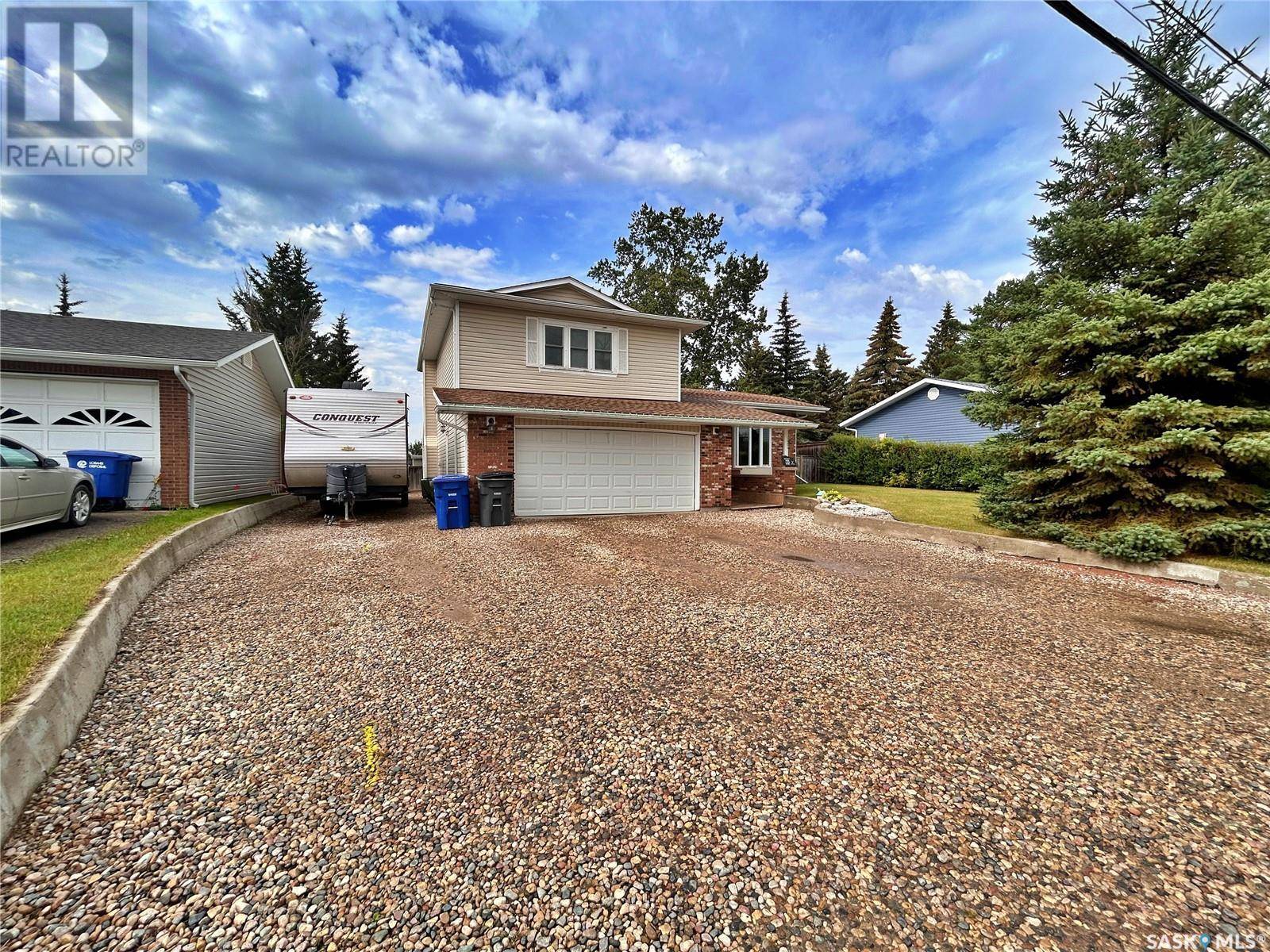 Moosomin, SK S0G3N0,1521 Windover AVENUE