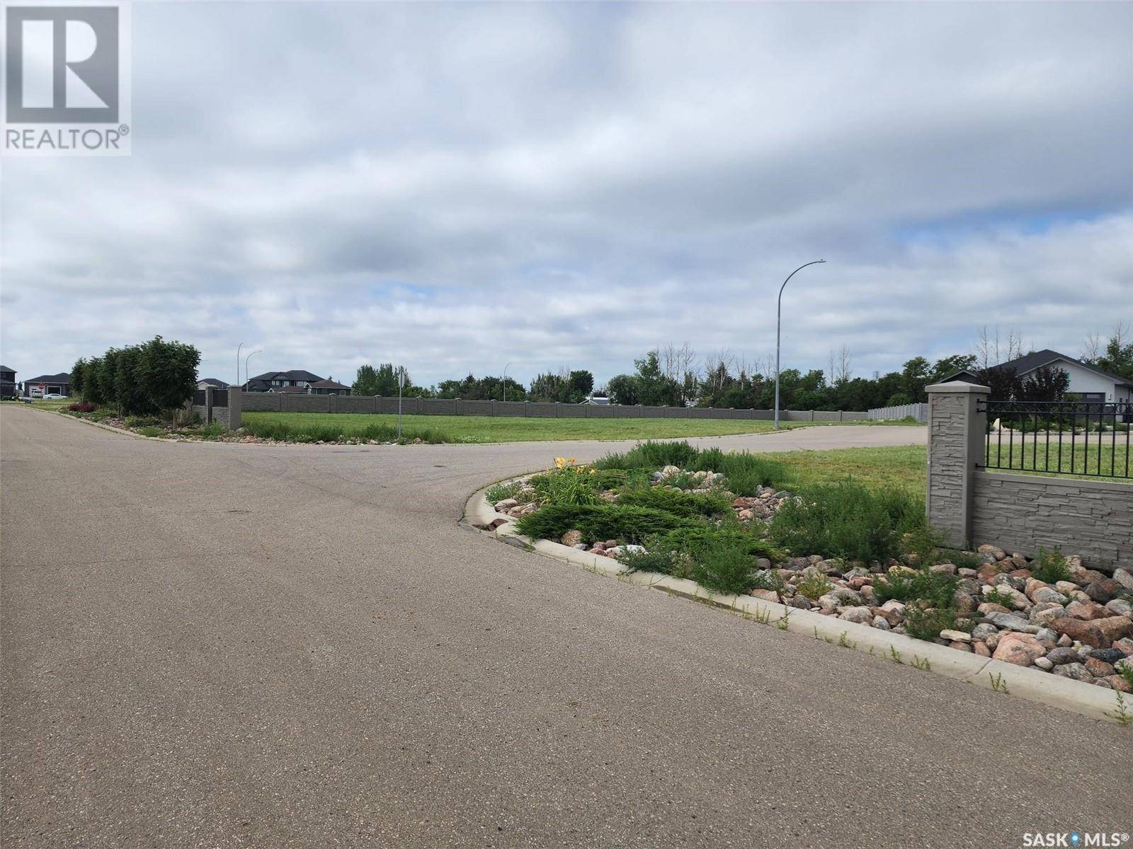 Weyburn, SK S4H3C1,14 CREEKSIDE TERRACE