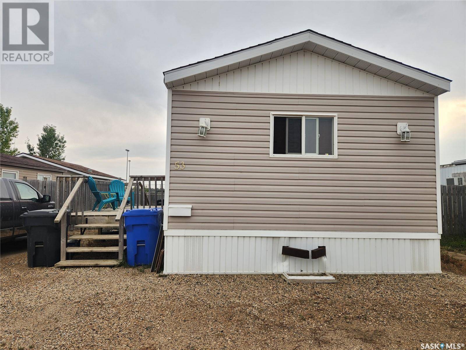 Weyburn, SK S4H2J1,53 106 1st AVENUE SW