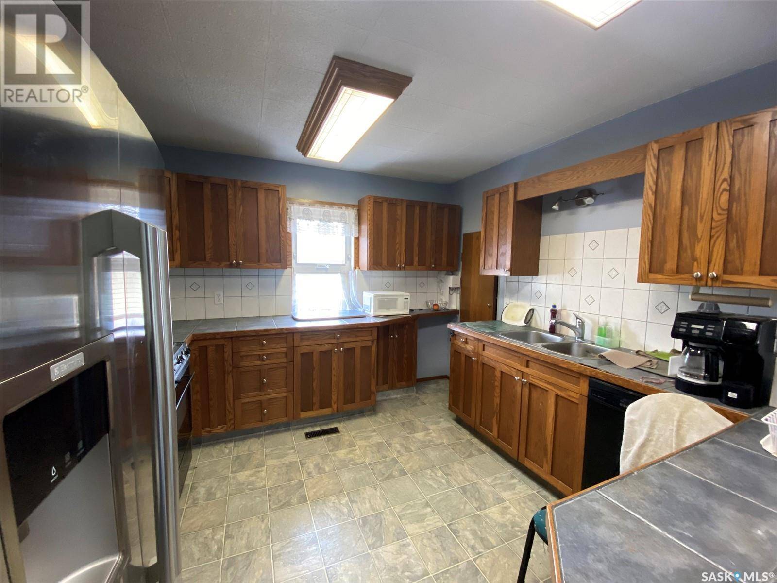 Swift Current, SK S9H3L4,160 4th AVENUE SE
