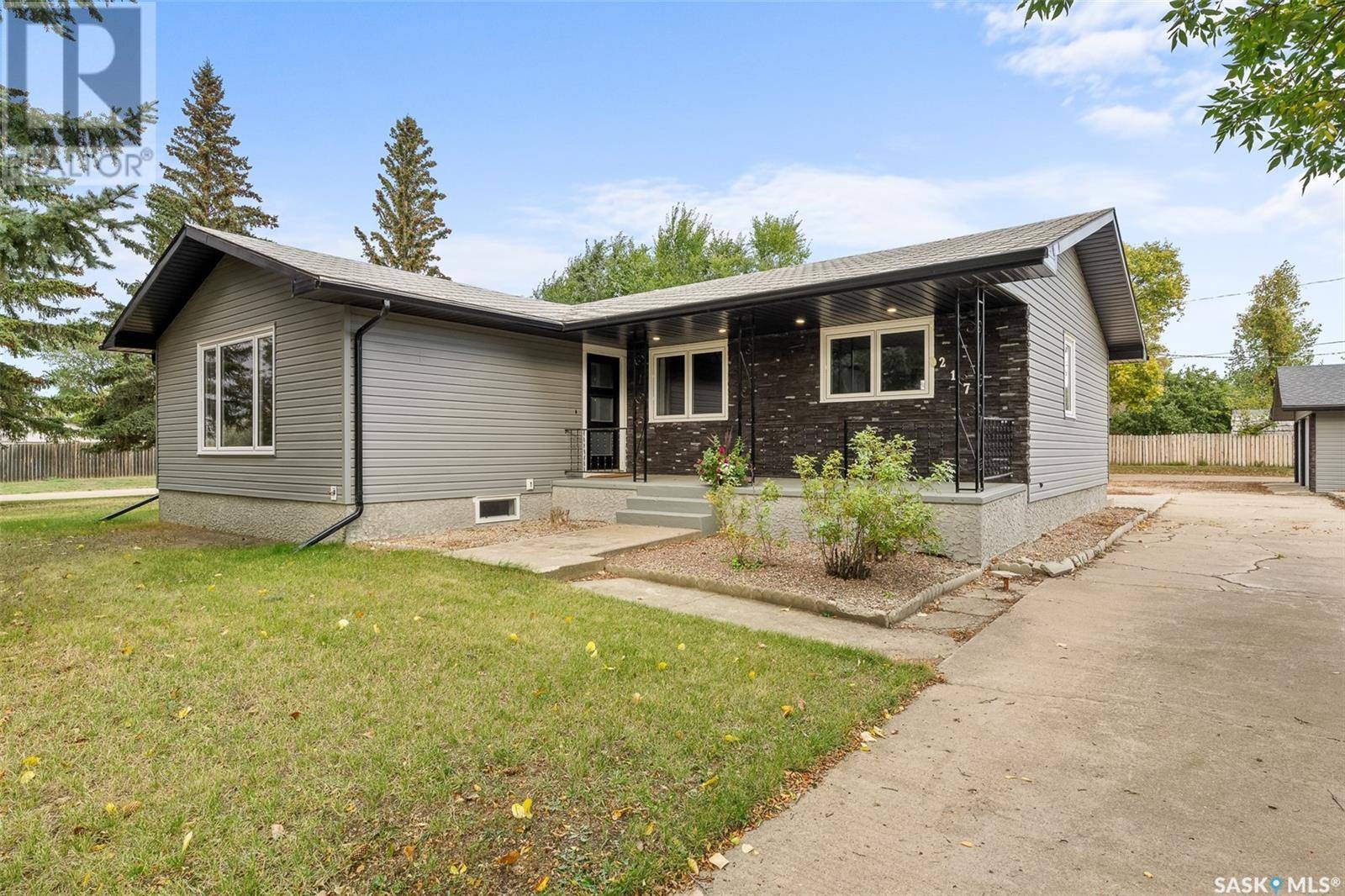 Mortlach, SK S0H3E0,217 Conway STREET