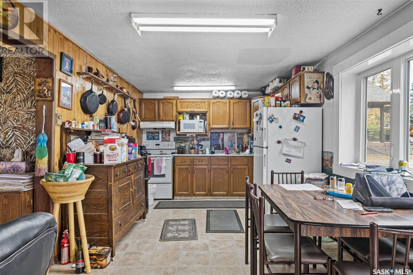 Whelan Bay, SK S0J3E0,903 Balsam STREET