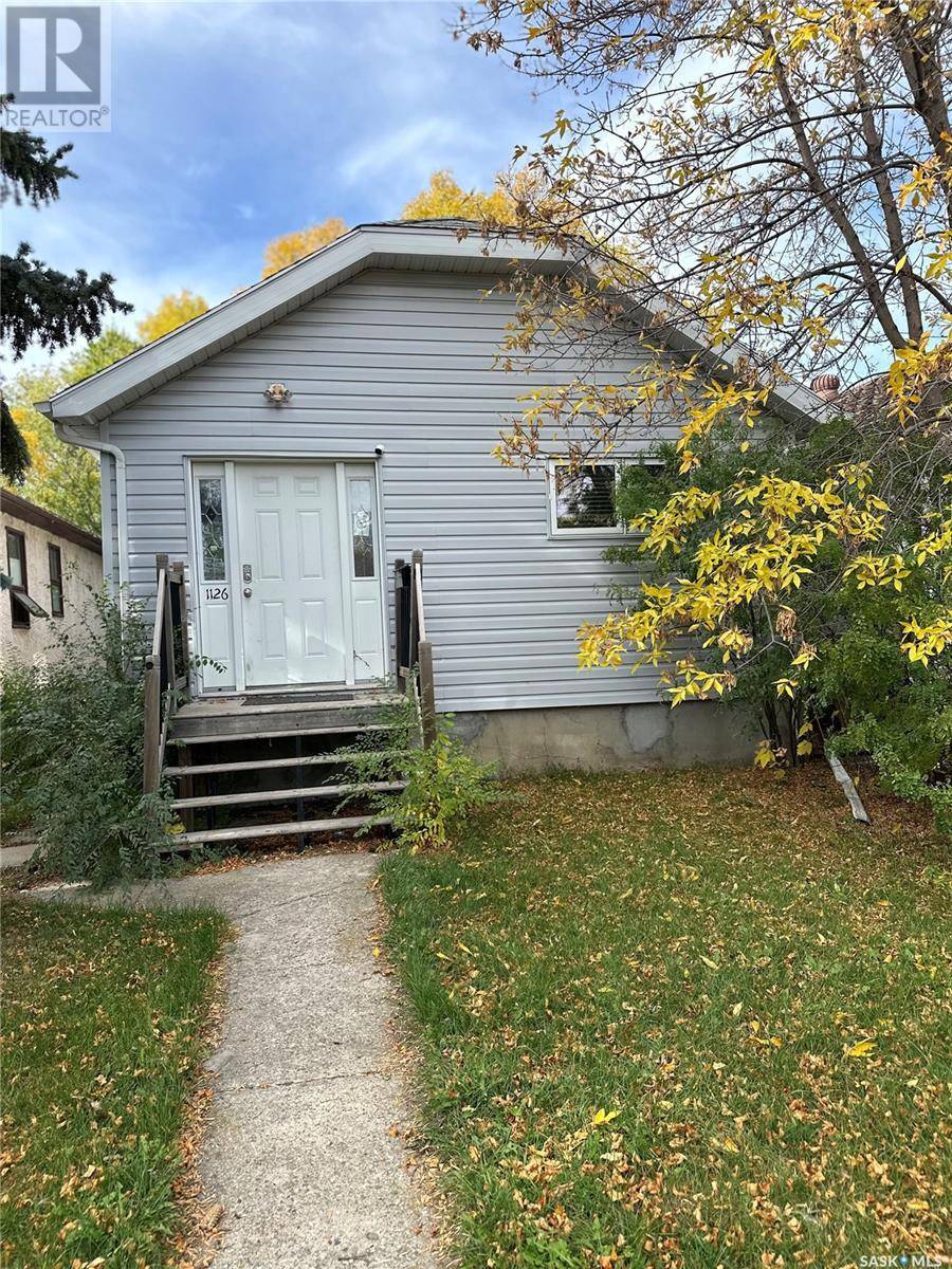 Regina, SK S4T3H7,1126 Montague STREET