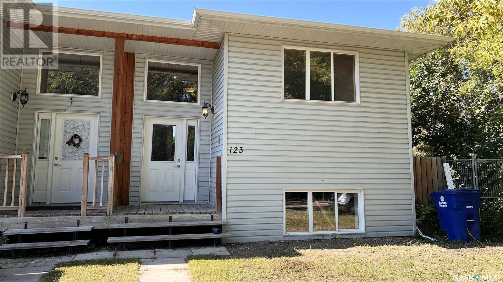 Saskatoon, SK S7M3A7,123 T AVENUE S