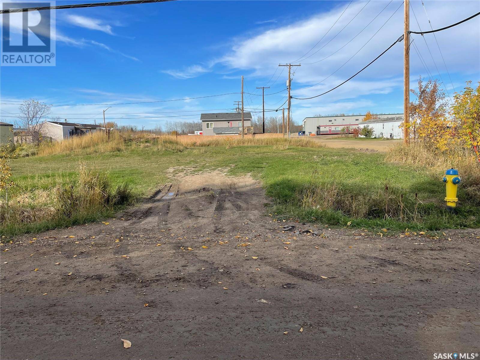 Meadow Lake, SK S9X1H8,625 3rd AVENUE E