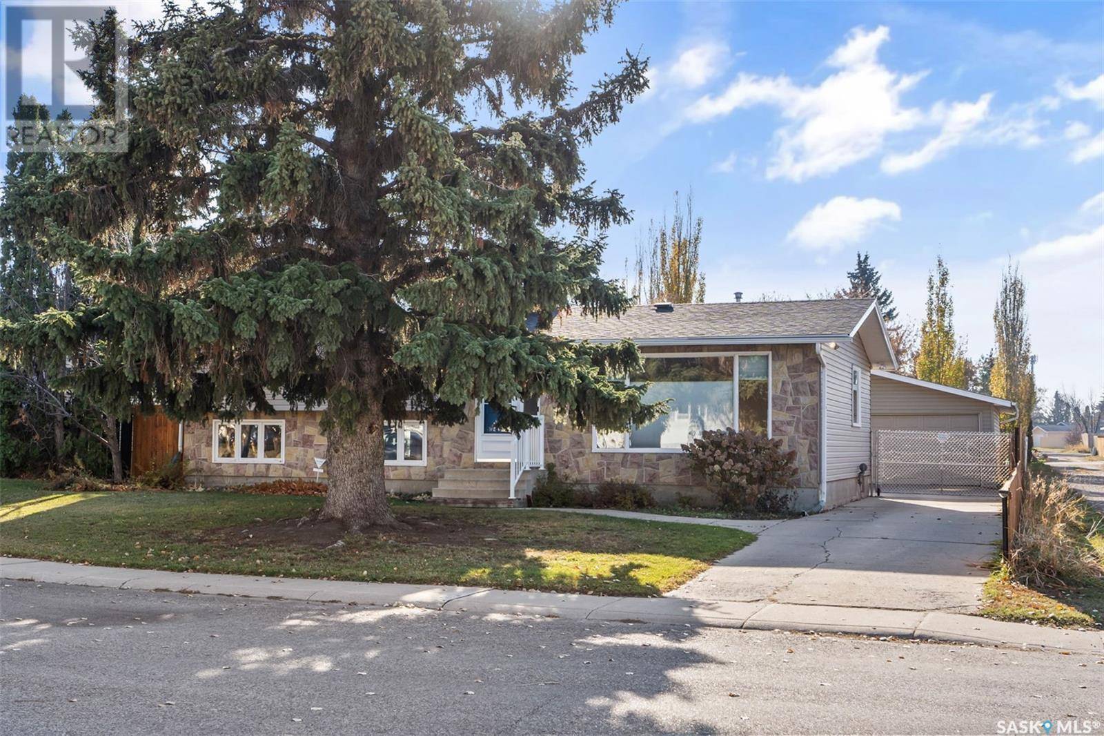 Saskatoon, SK S7L3W1,28 Malta CRESCENT