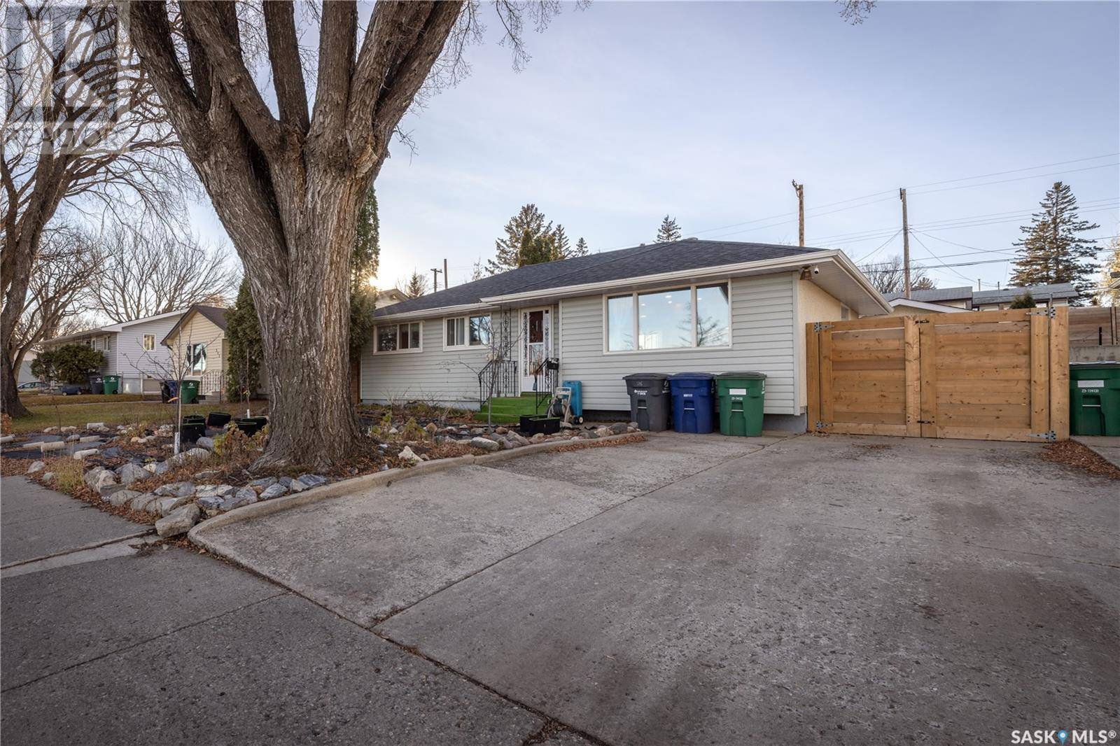 Saskatoon, SK S7L2V4,505 O AVENUE N