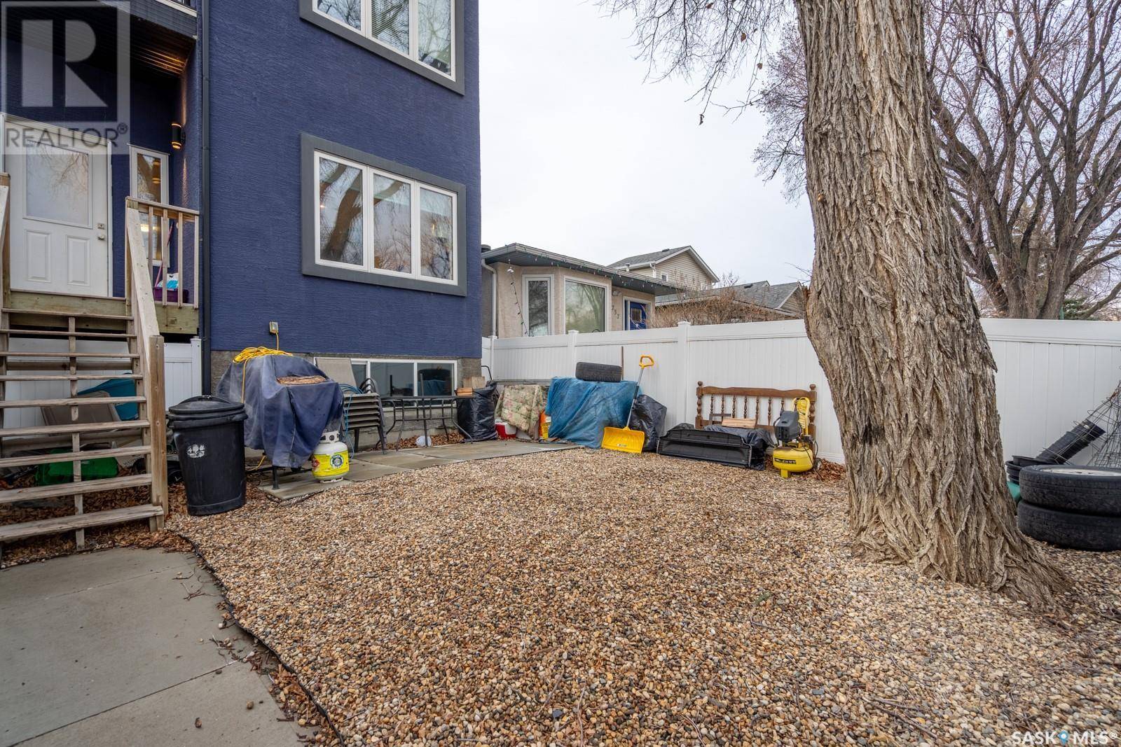 Regina, SK S4N2Z9,A & B 2735 McDonald STREET