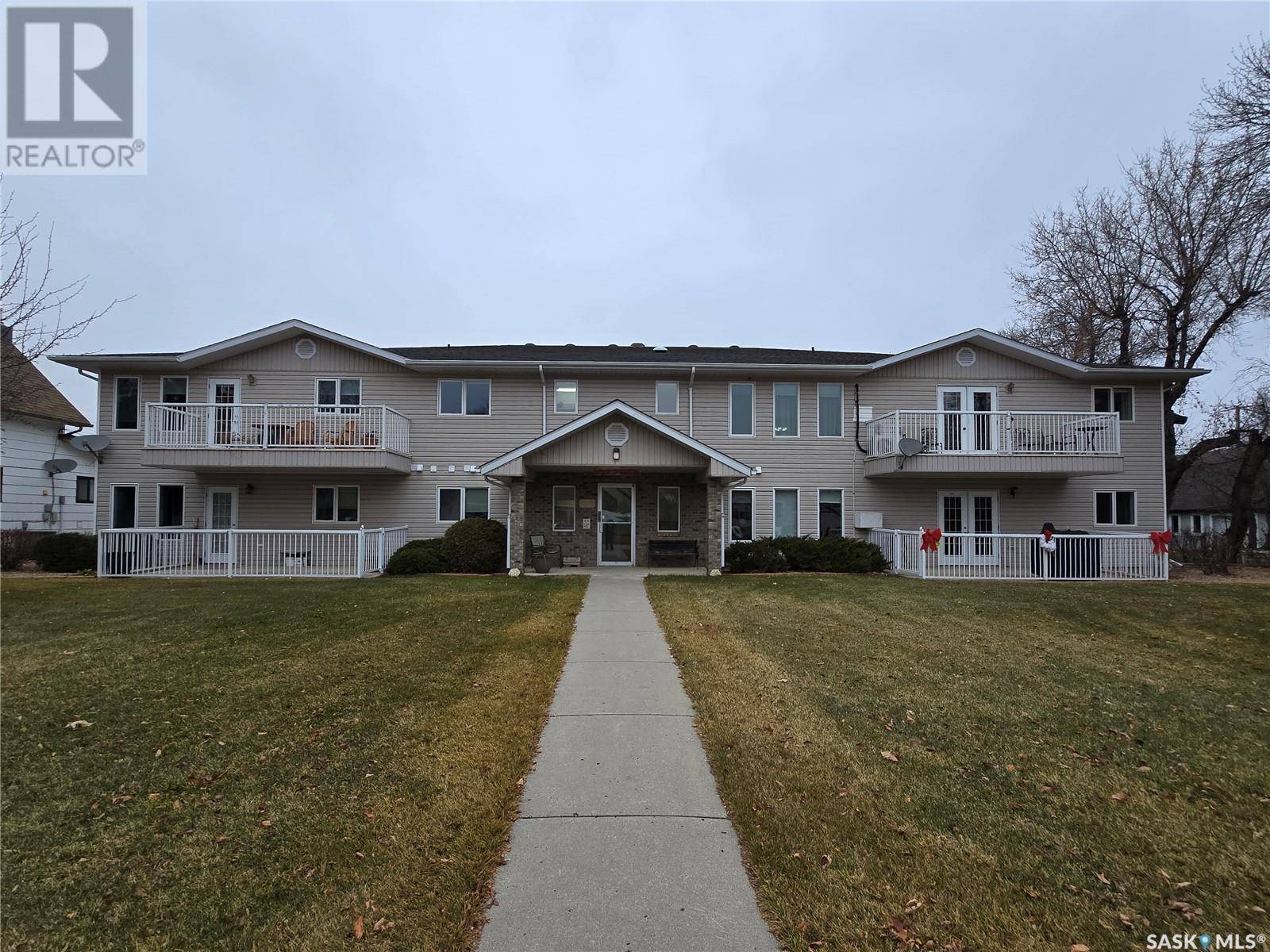 Watrous, SK S0K4T0,202 304 3rd AVENUE E