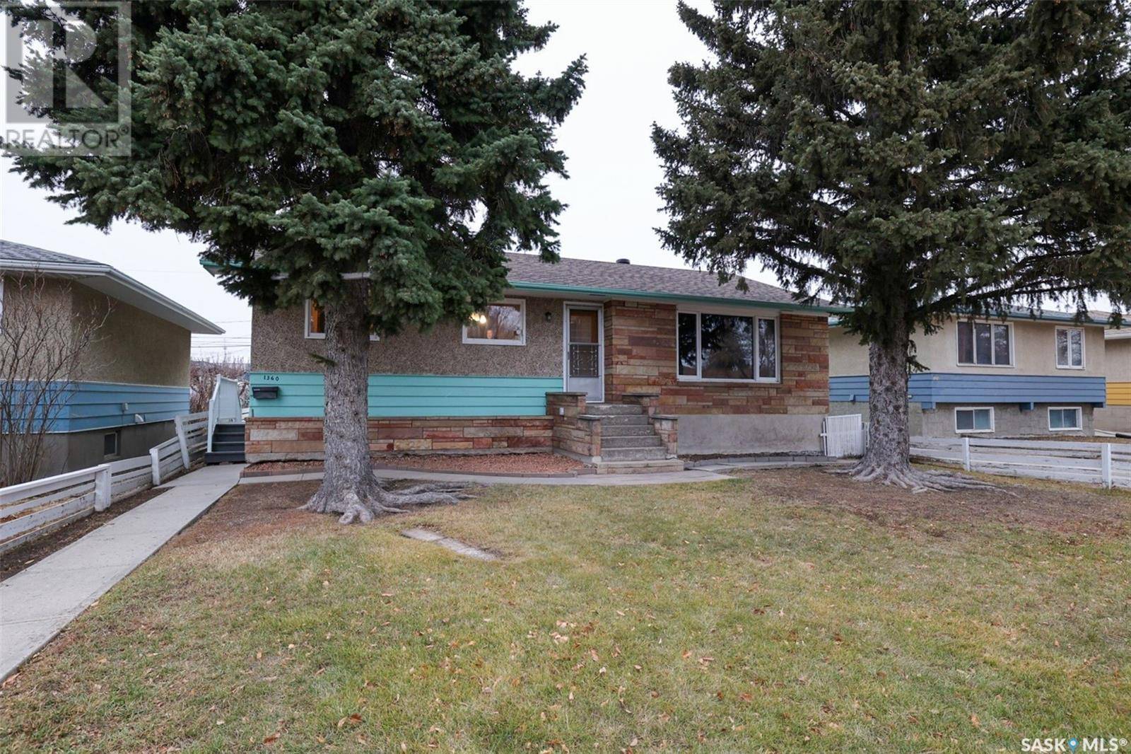 Regina, SK S4N2B1,1360 Rothwell STREET