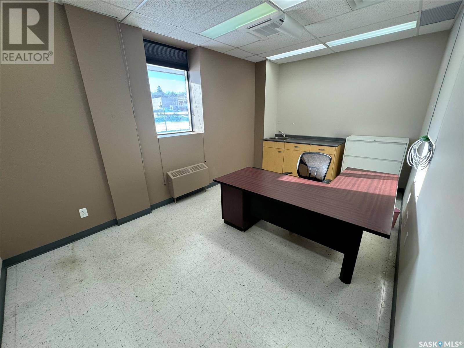 Prince Albert, SK S6V1E9,Unit 1W 77 15th STREET E