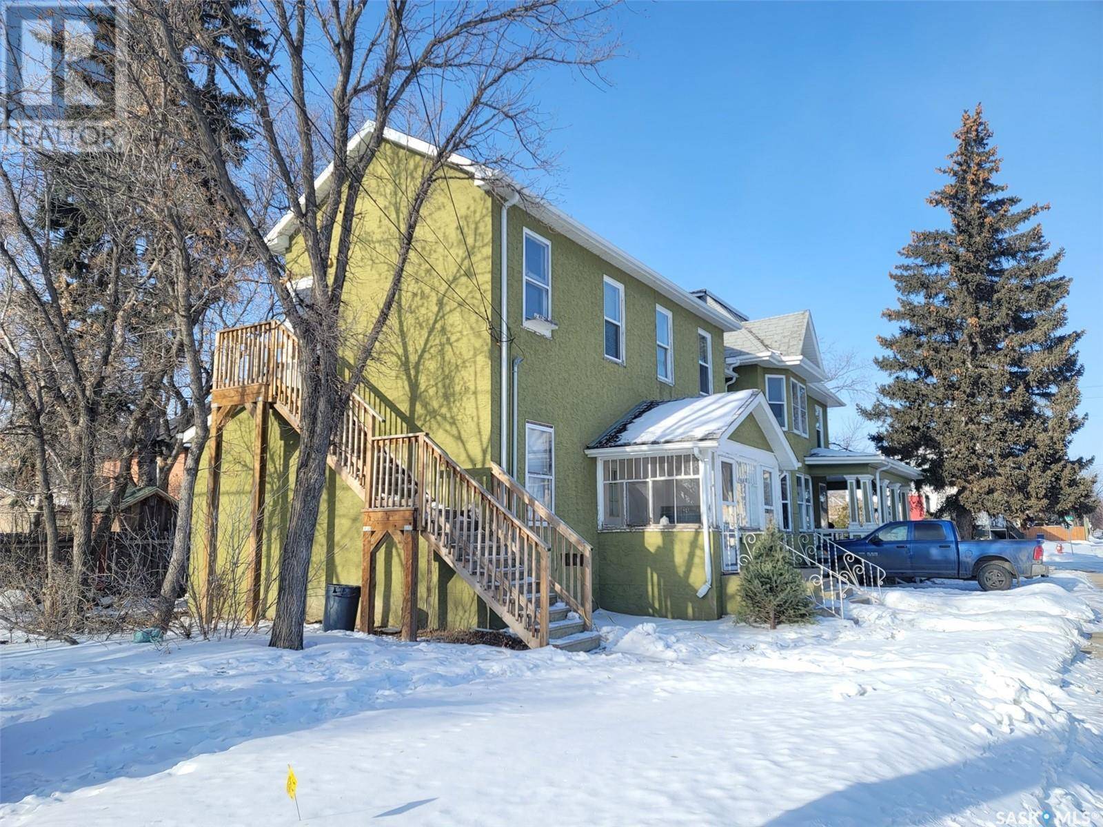 Moose Jaw, SK S6H1X7,405 Ominica STREET W