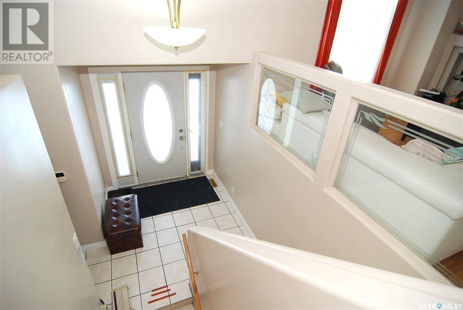 Saskatoon, SK S7L7H8,2915 37th STREET W