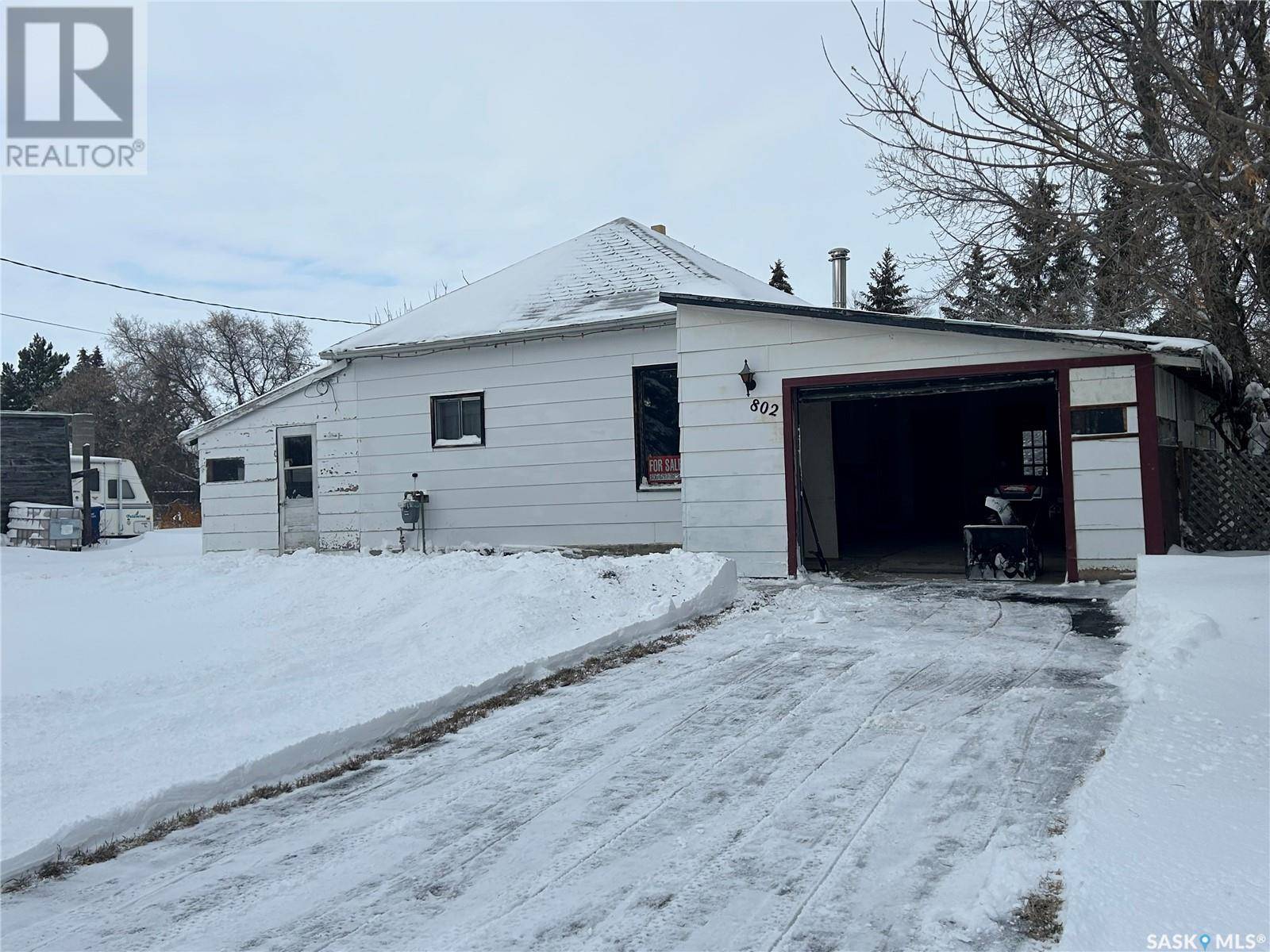 Grenfell, SK S0G2B0,802 Athabaska AVENUE