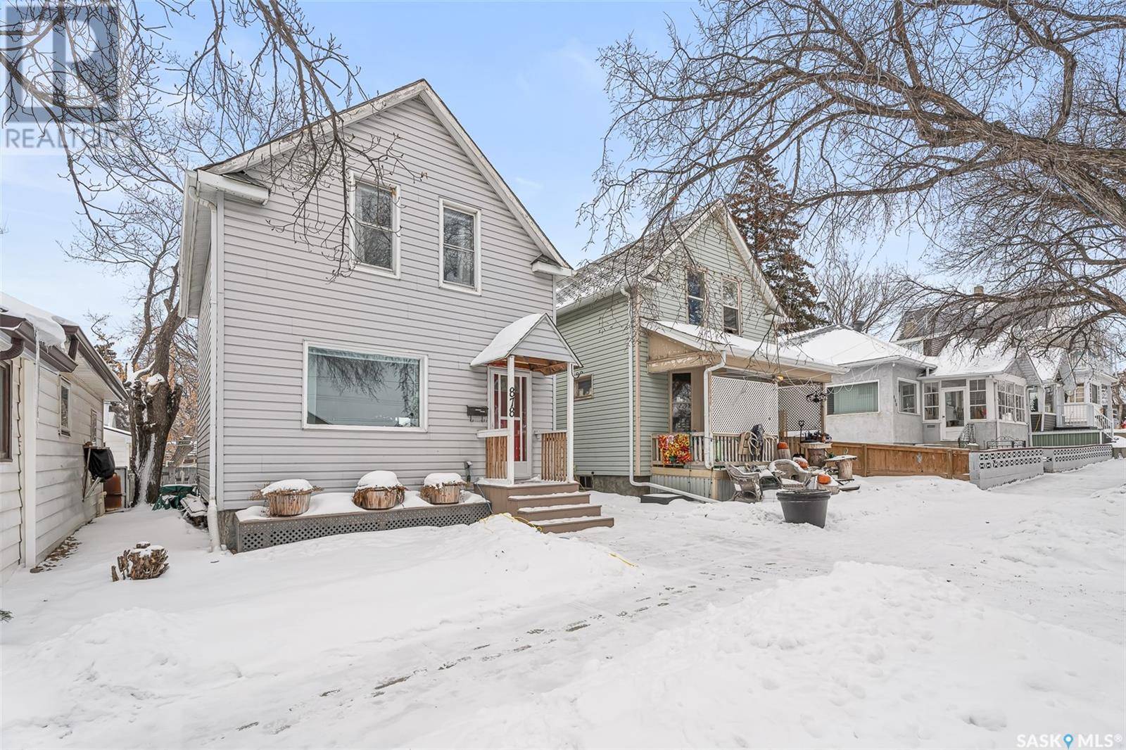 Moose Jaw, SK S6H3Y3,878 5th AVENUE NW