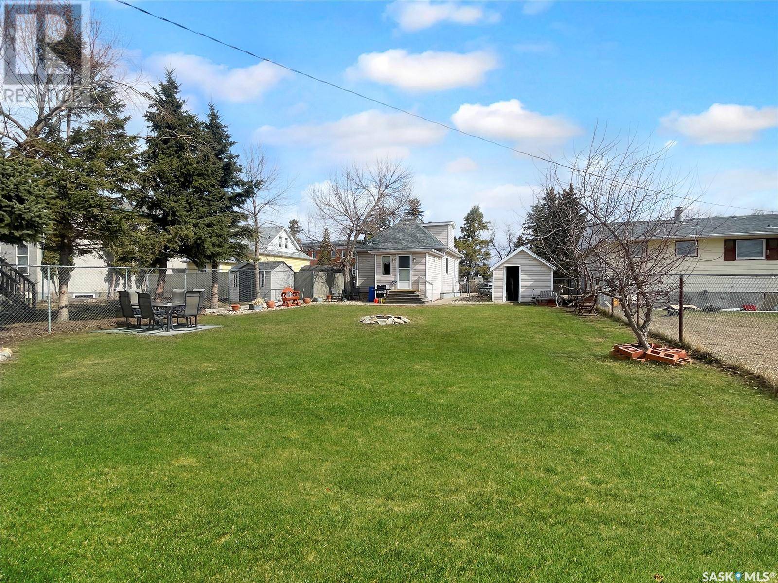 Vibank, SK S0G0B4,110 2nd AVENUE