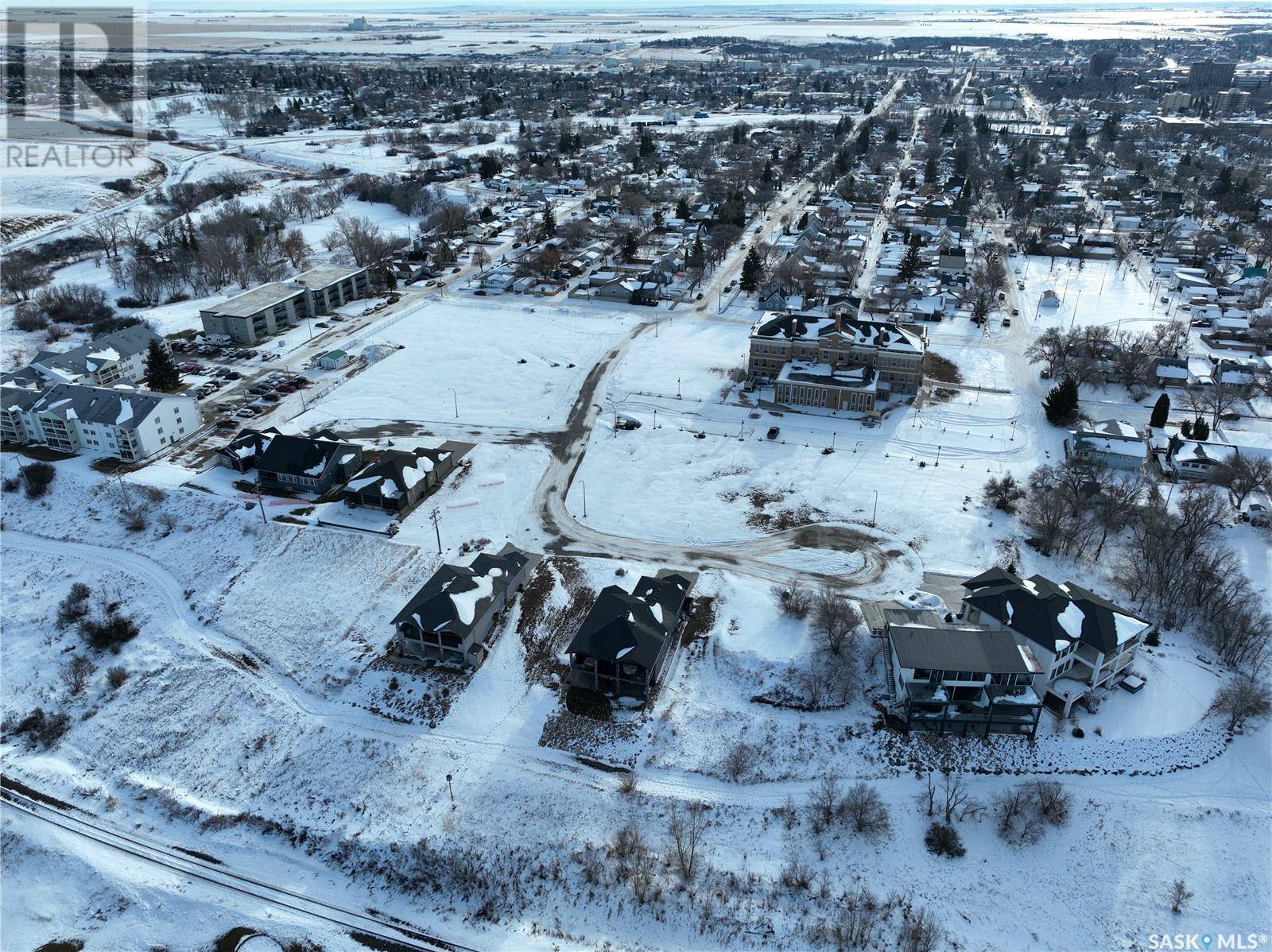 Moose Jaw, SK S6H4R1,37 Copper Ridge WAY