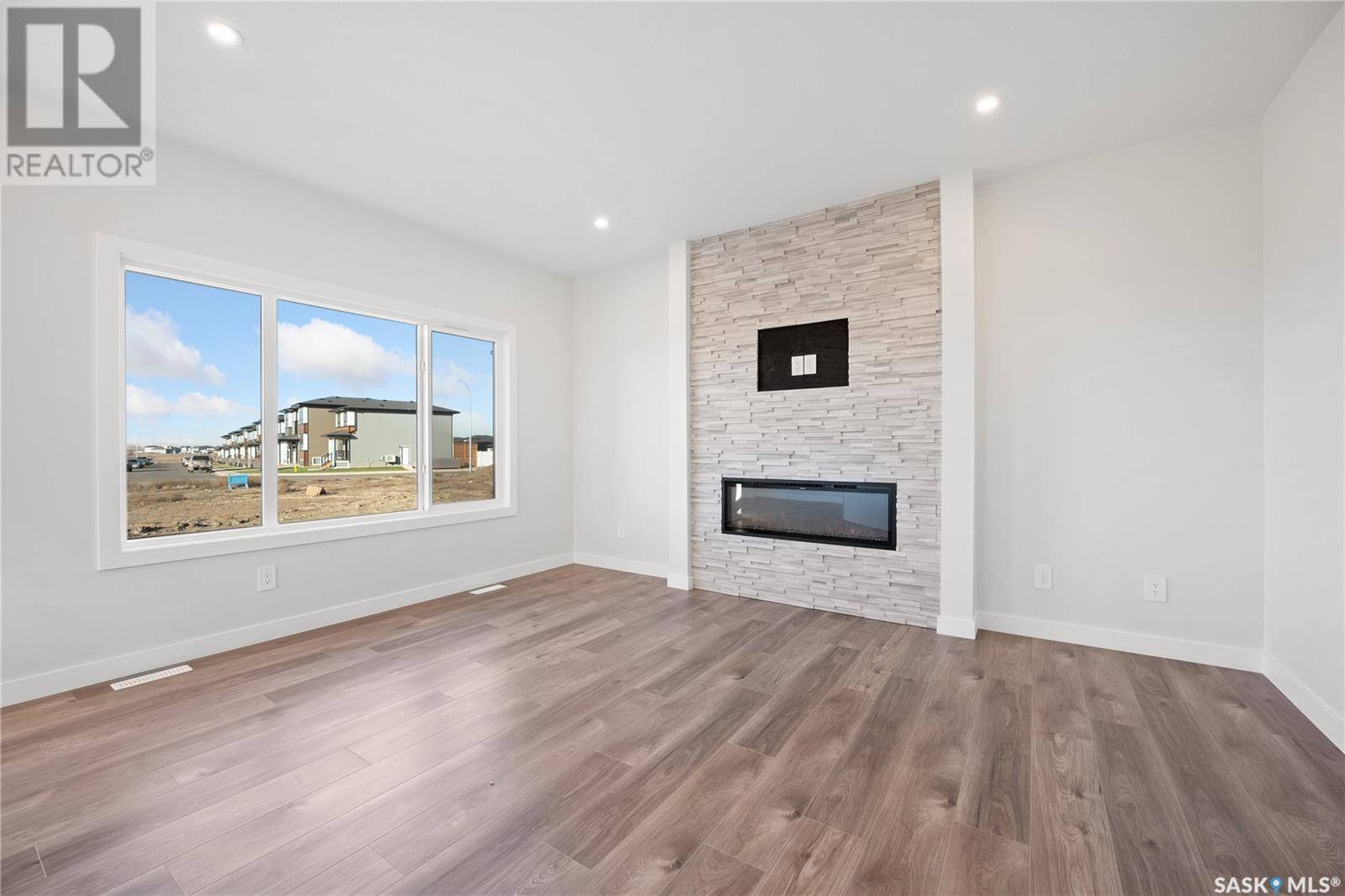 Saskatoon, SK S7V1S9,118 Katz AVENUE