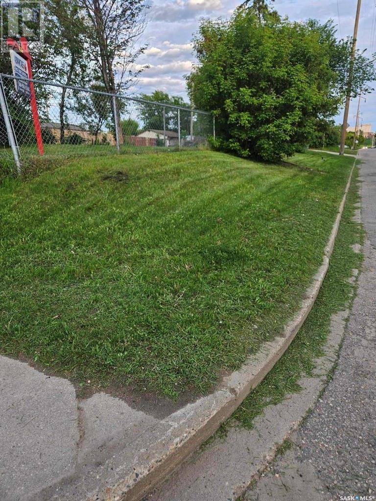 Prince Albert, SK S6V3M7,1147 14th STREET W