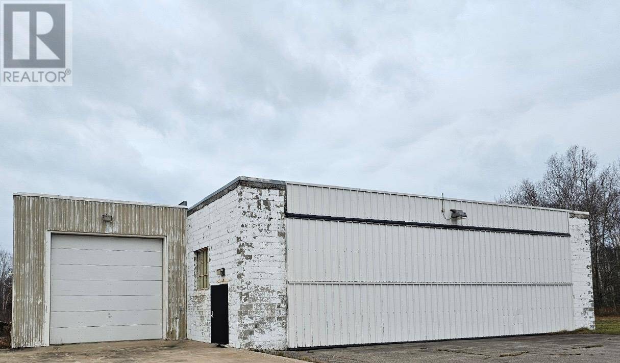 Sault Ste. Marie, ON P6A5K6,475 Airport RD|Private Airplane Hangar