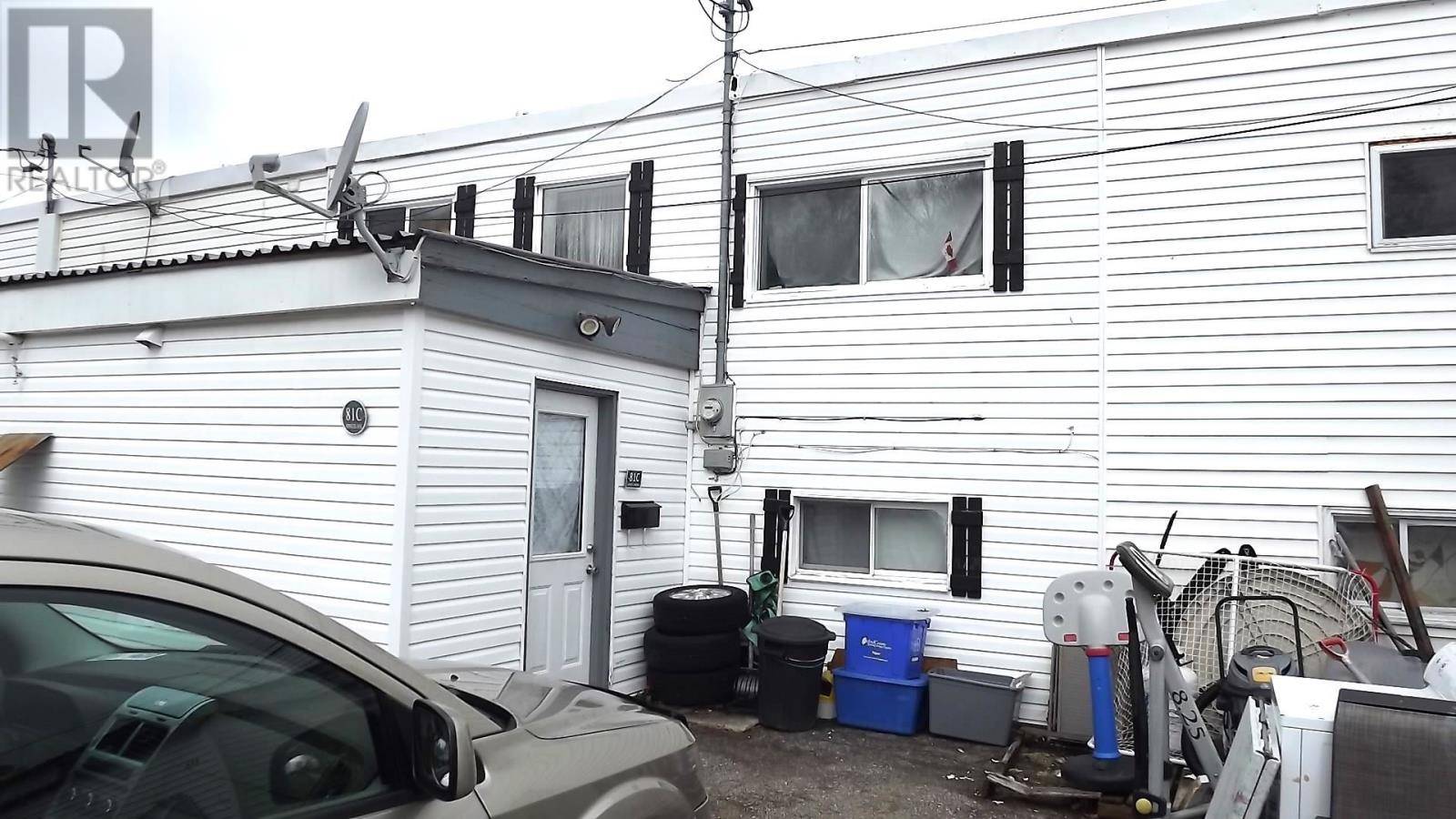 Elliot Lake, ON P5A2C1,81C Spruce AVE