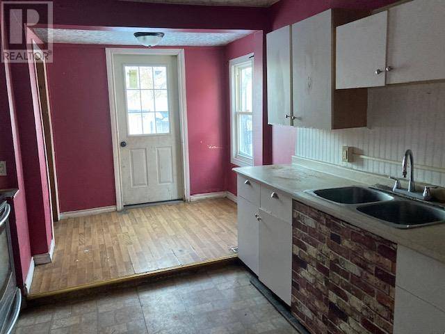 Sault Ste Marie, ON P6C1J5,346 Bloor ST