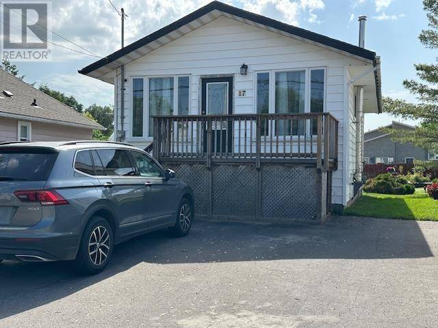 Sault Ste. Marie, ON P6B4V6,17 Elmwood AVE