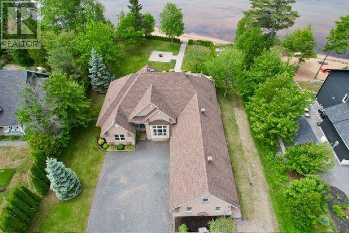 Sault Ste. Marie, ON P6A6K4,857 Sunnyside Beach RD