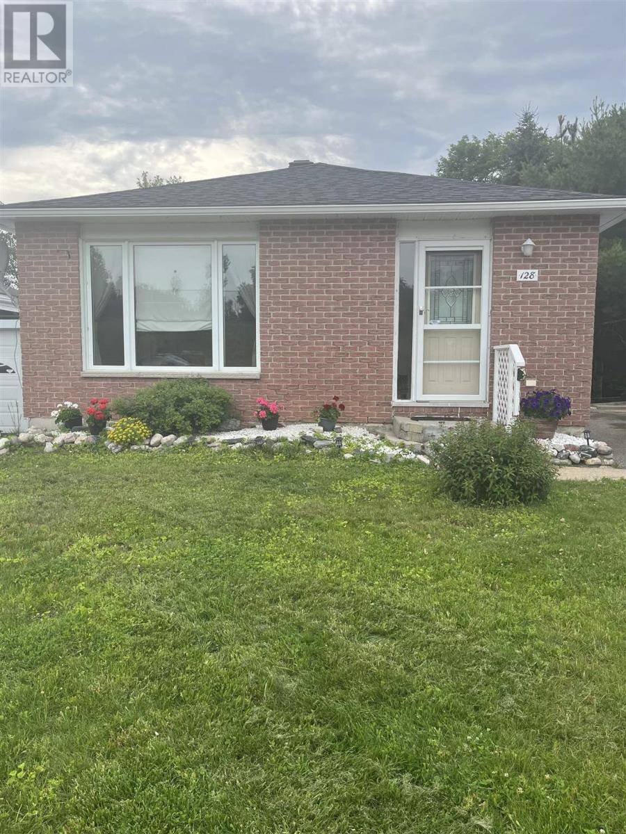 Elliot Lake, ON P5A1K8,128 Taylor BLVD