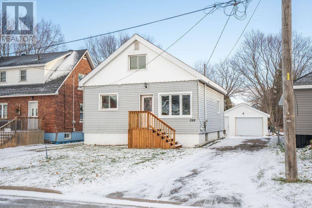 Sault Ste. Marie, ON P6C3X7,588 Sherbourne ST