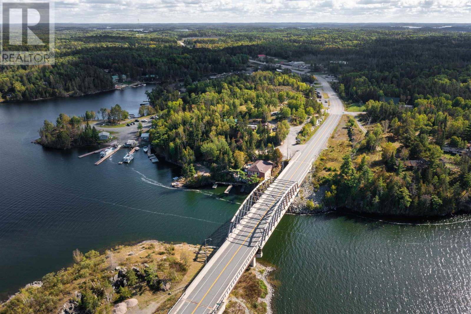 Sioux Narrows, ON P0X1N0,5760 A & B HWY 71