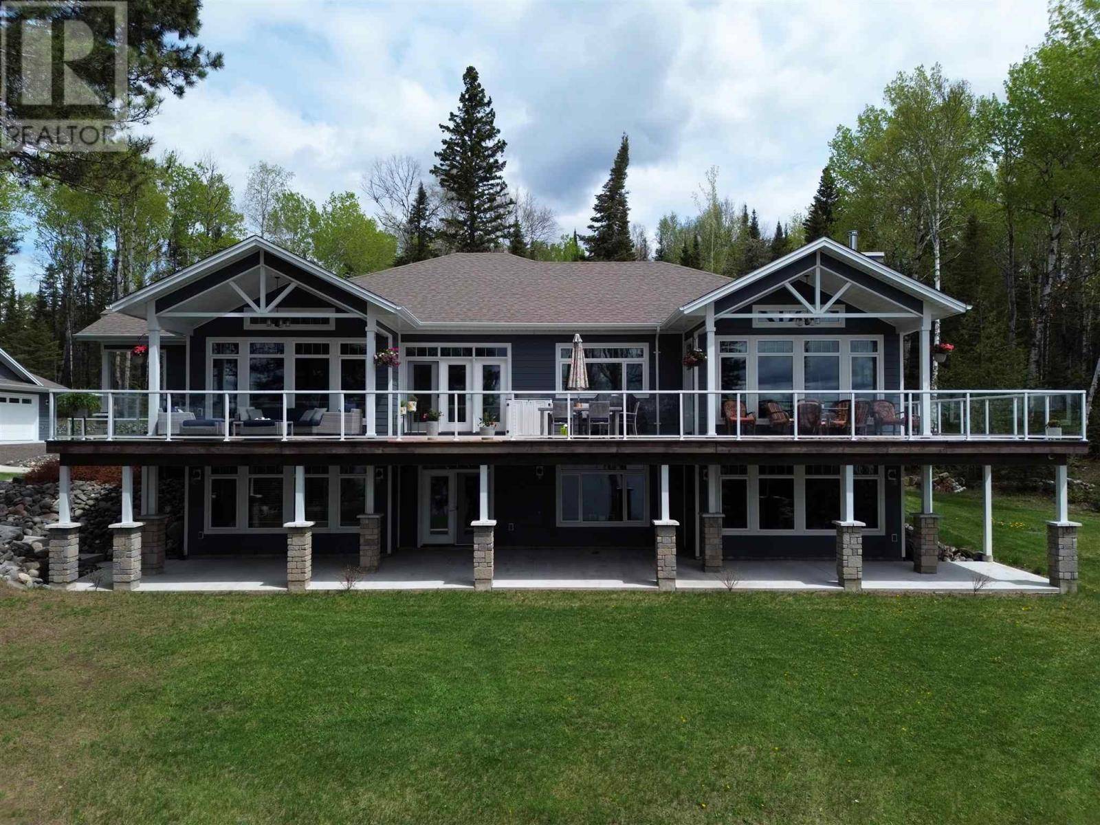 Thunder Bay, ON P0T2T0,30 Barred Owl RD