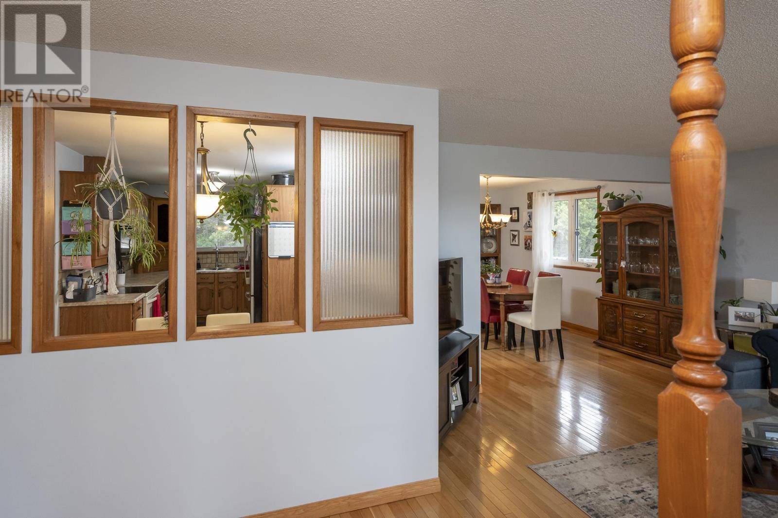 Thunder Bay, ON P7C5V6,234 Trinity CRES