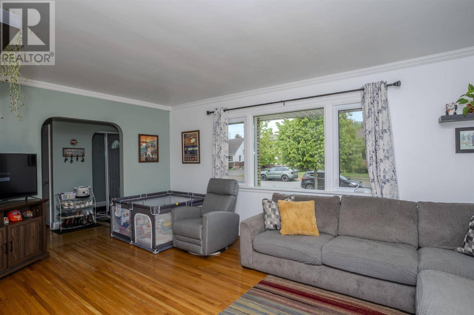 Thunder Bay, ON P7E4Y2,2024 Hamilton AVE