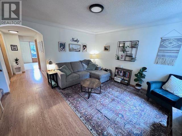Thunder Bay, ON P7B4M7,185 Windemere AVE