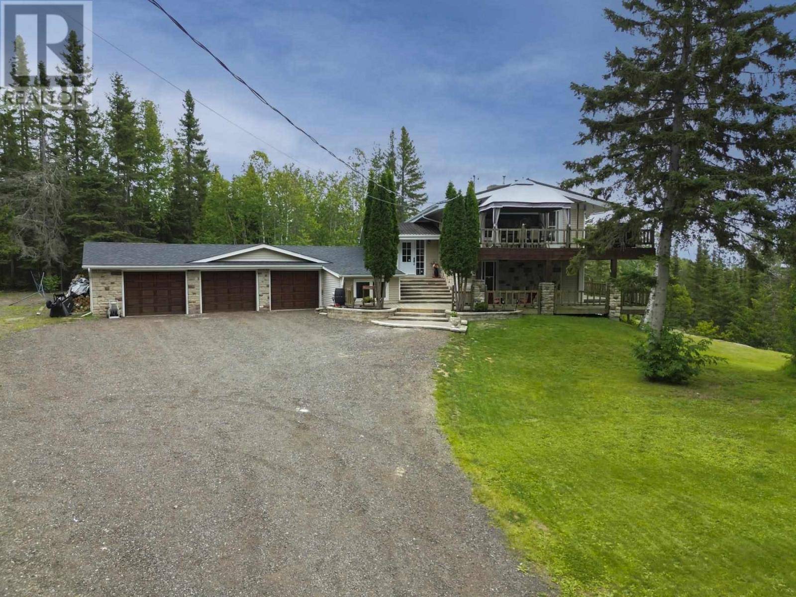 Thunder Bay, ON P7A0T5,2040 Lakeshore DR