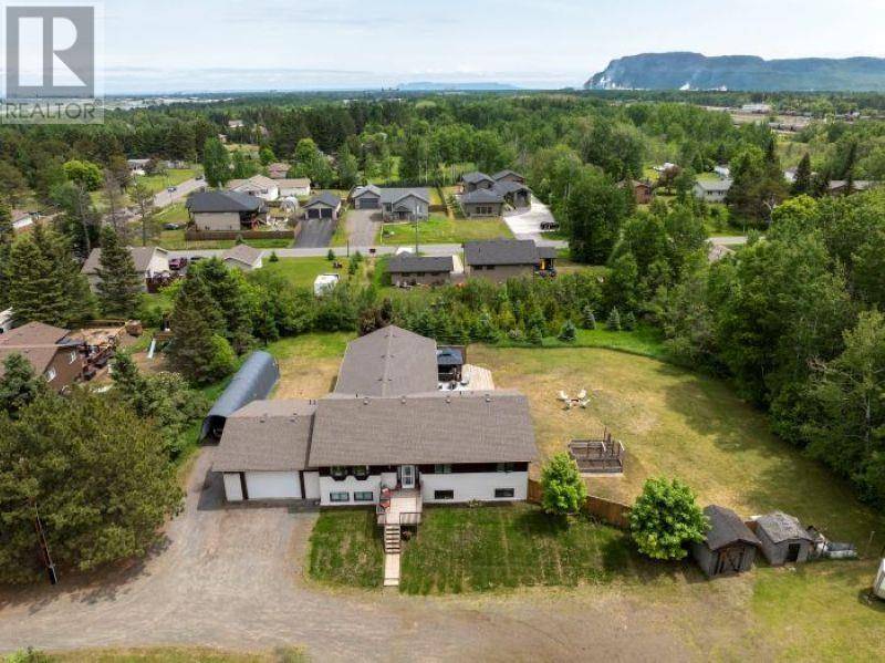 Thunder Bay, ON P7K1H7,1964 Rosslyn RD