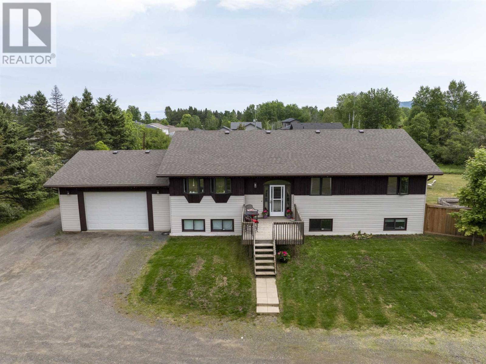 Thunder Bay, ON P7K1H7,1964 Rosslyn RD