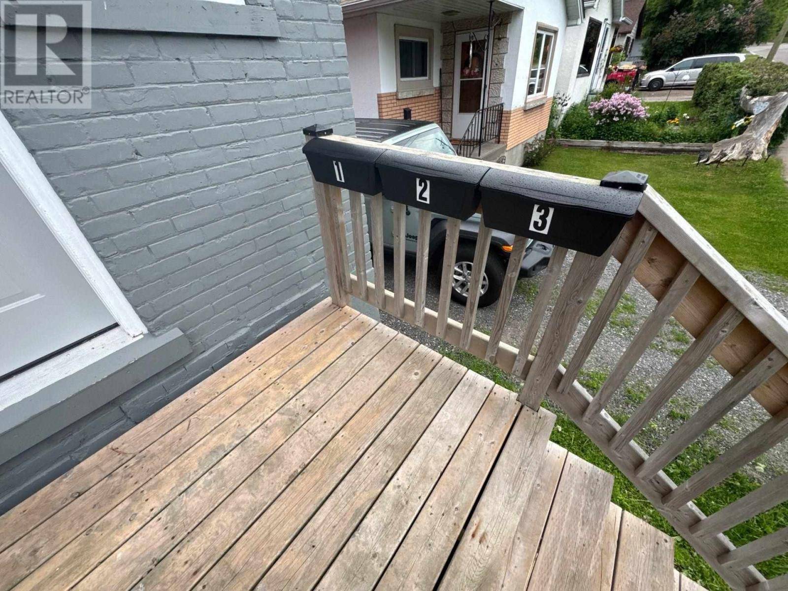 Thunder Bay, ON P7A3B3,245 McIntyre ST