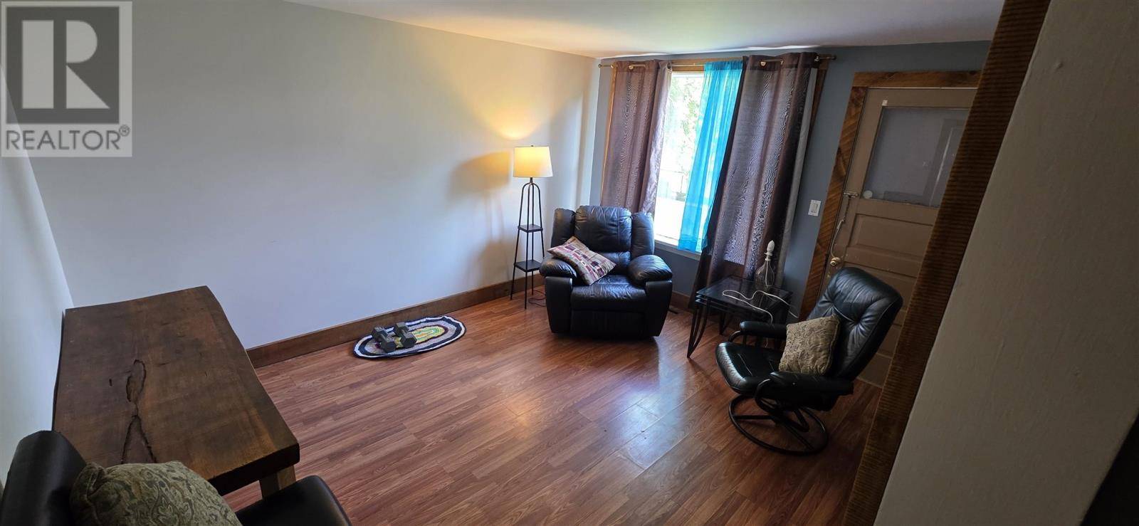 Kenora, ON P9N2M3,512 Third ST N