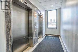 Mississauga (cooksville), ON L5B3X7,25 Agnes ST #403
