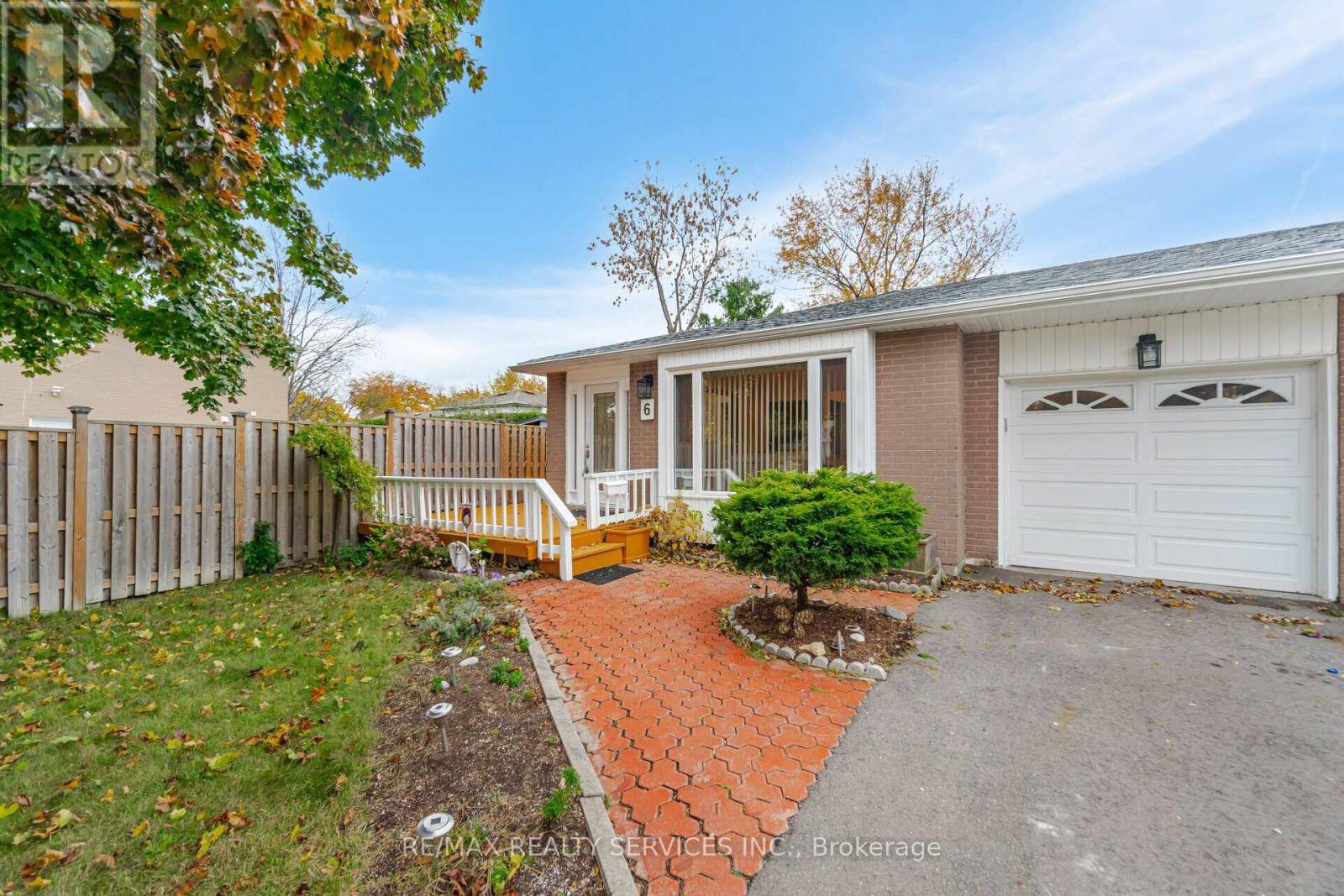 Brampton (northgate), ON L6S1H8,6 GLENMORE CRESCENT