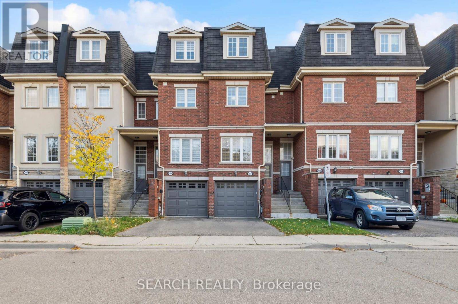 Mississauga (cooksville), ON L5A4P1,435 Hensall CIR #124