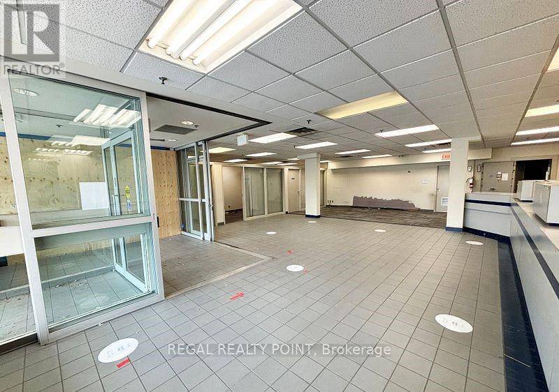 Toronto (rexdale-kipling), ON M9W3X8,2428 Islington AVE #102