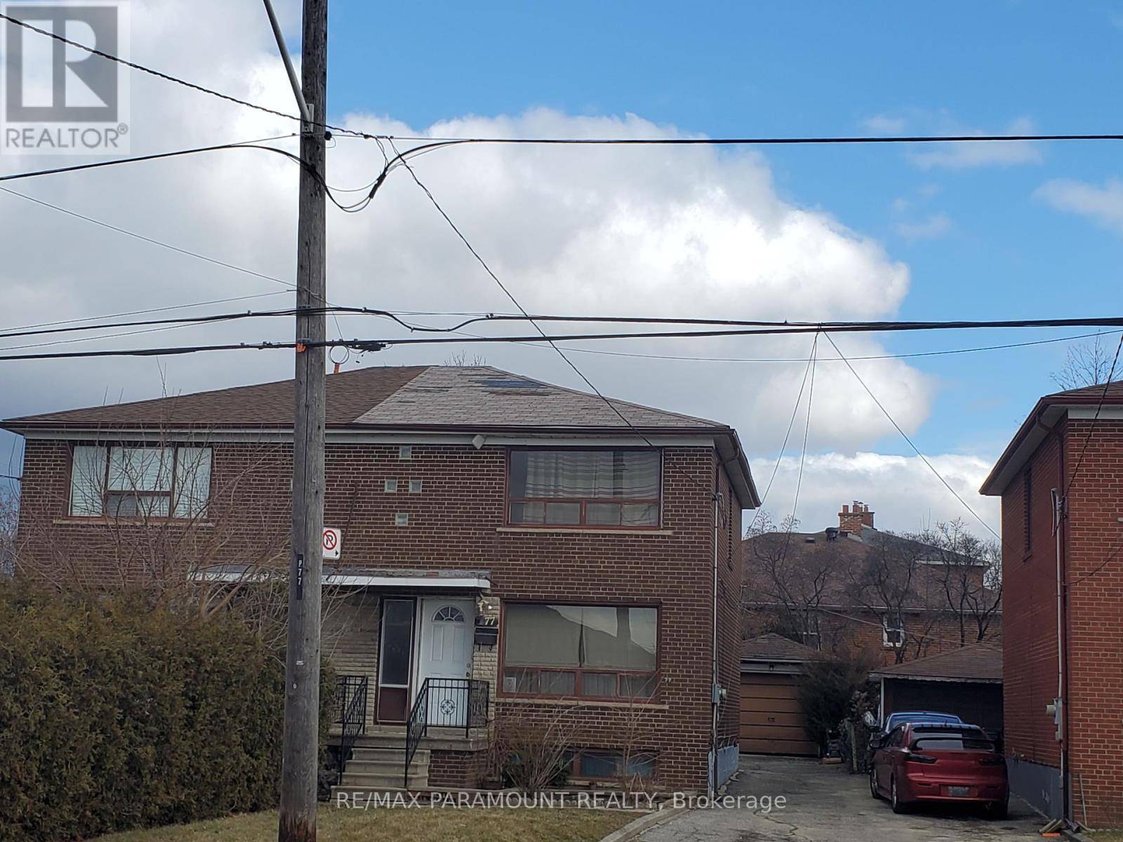 Toronto (glenfield-jane Heights), ON M3L1T3,77 MAGELLAN DRIVE